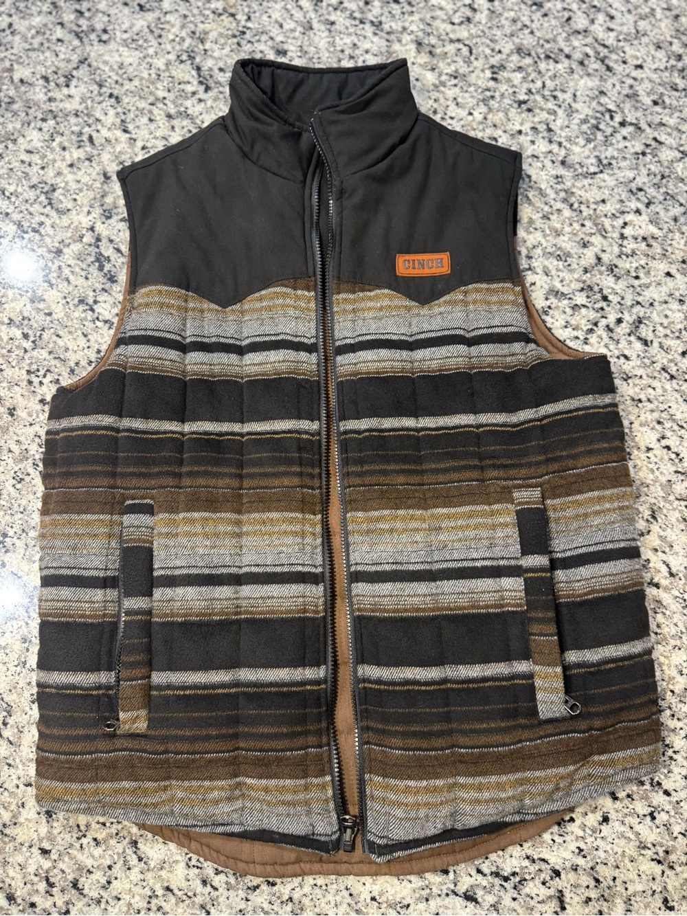 Cinch Men's Brown and Black Striped Quilted Vest